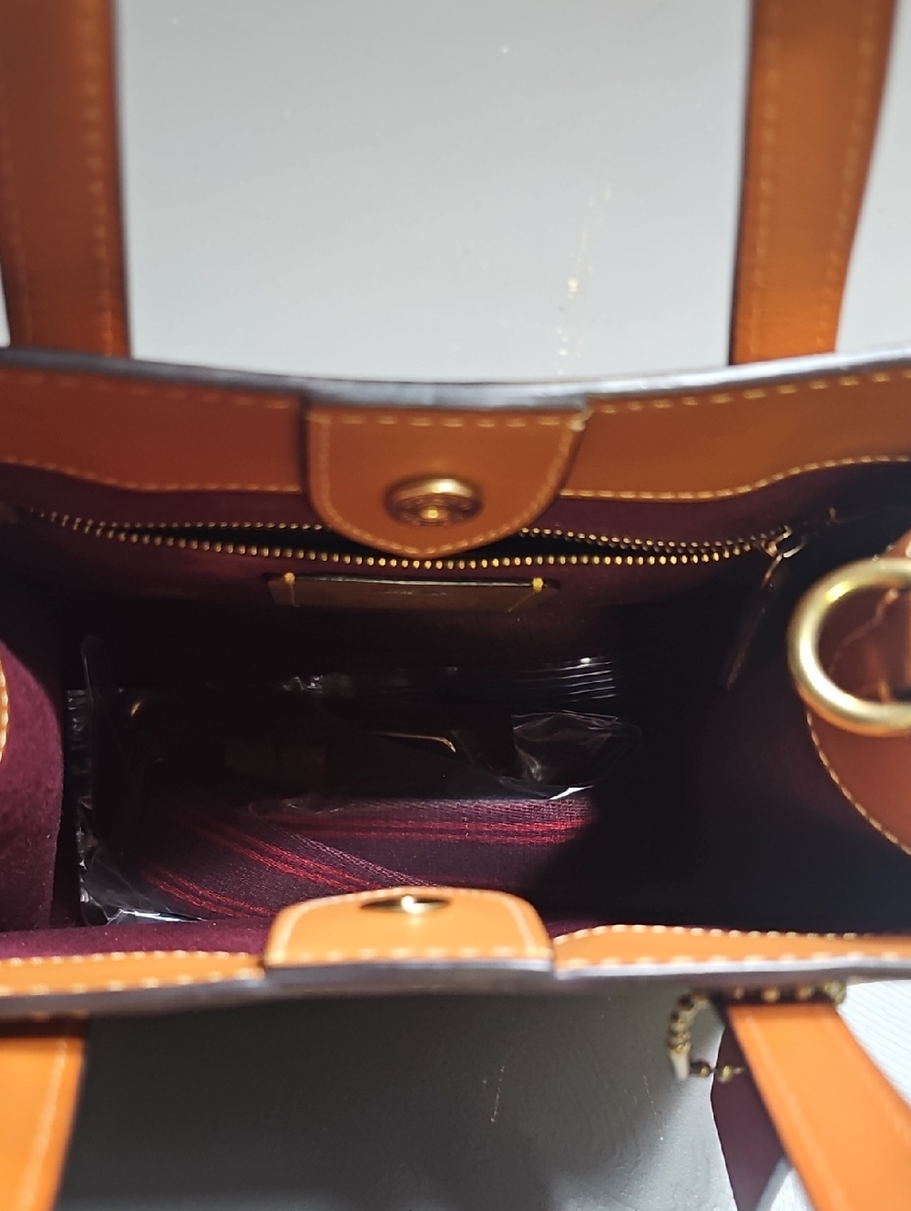 Coach C5142 Field Tote 22 Rainbow Signature Canvas Pride Coll. Limited Edition - Picture 10 of 15